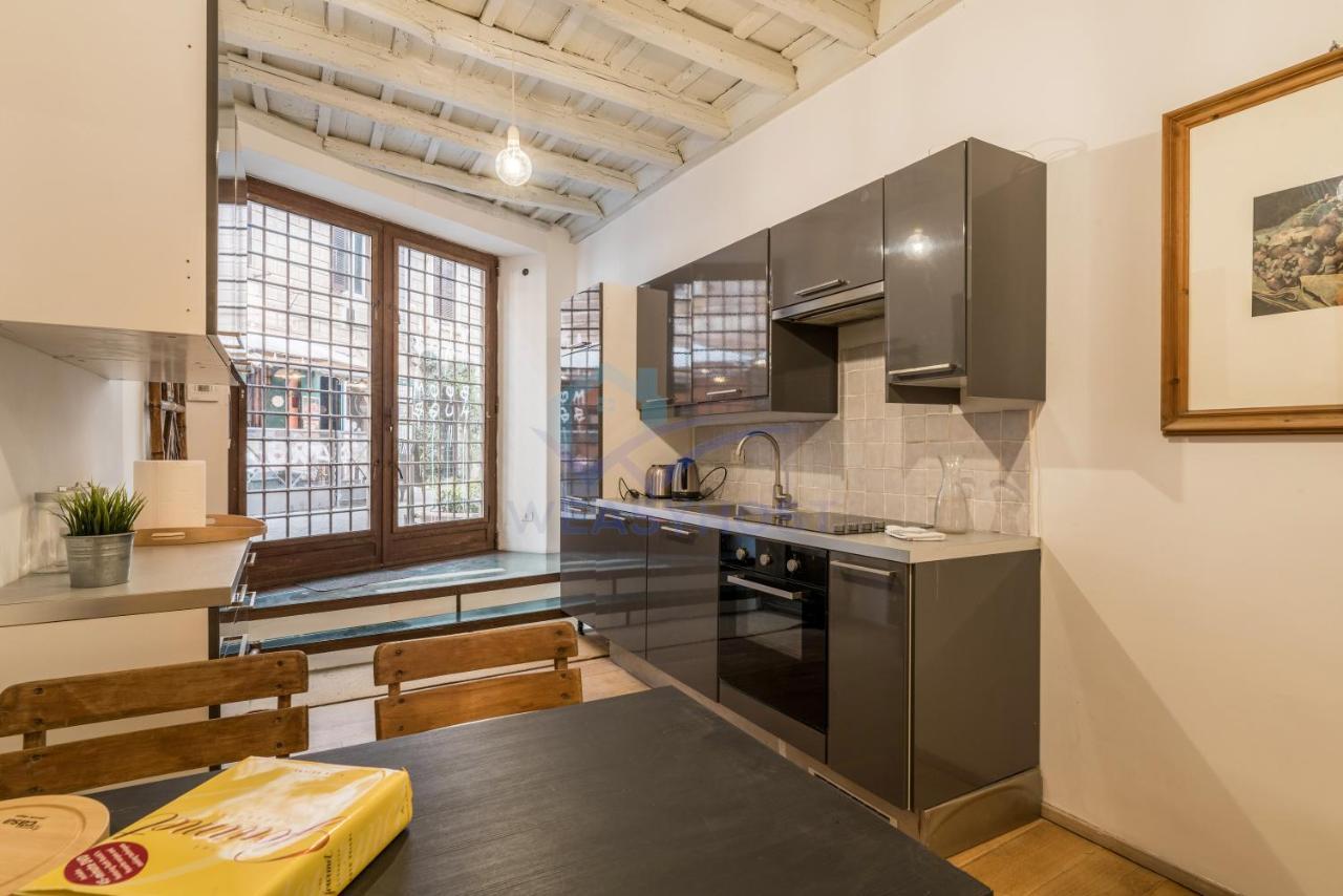 Cozy Entire Apt Close To Piazza Trilussa Рим Экстерьер фото